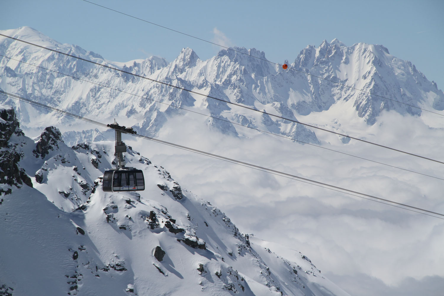 Pourquoi faire du ski aux Alpes pendant vos vacances ?